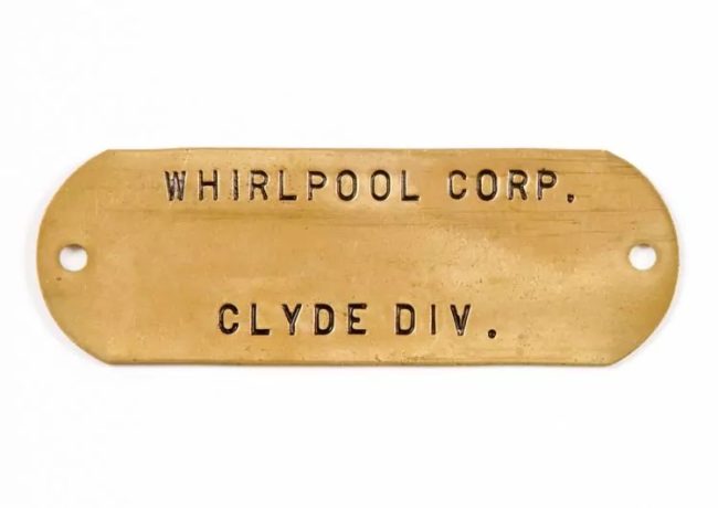 How To Custom Metal Furniture Tags?